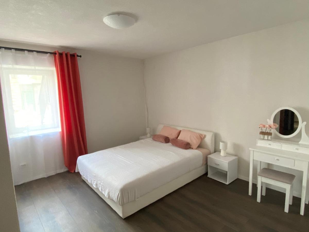 Villa Magia Sul Mare Petrcane Eksteriør billede