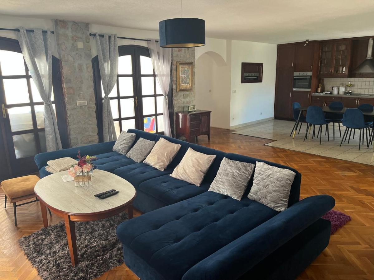 Villa Magia Sul Mare Petrcane Eksteriør billede
